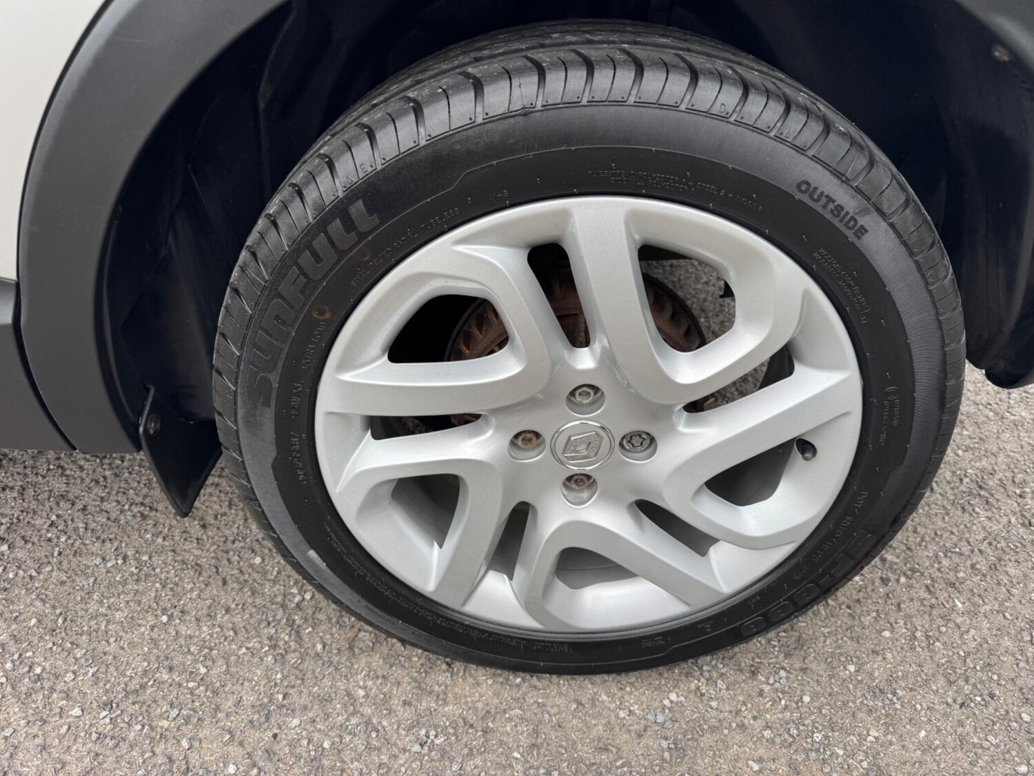 Used Renault Captur 2017 for sale - 76283669: Photo 38