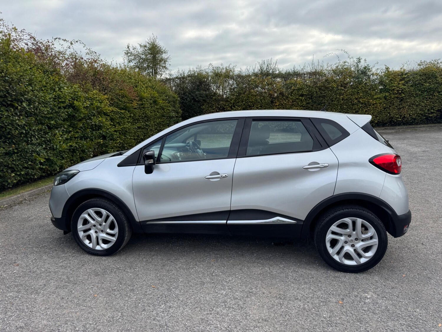Used Renault Captur 2017 for sale - 76283669: Photo 5