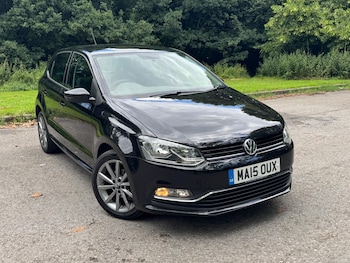 Used Volkswagen Polo 2015 for sale - 75941705: Photo