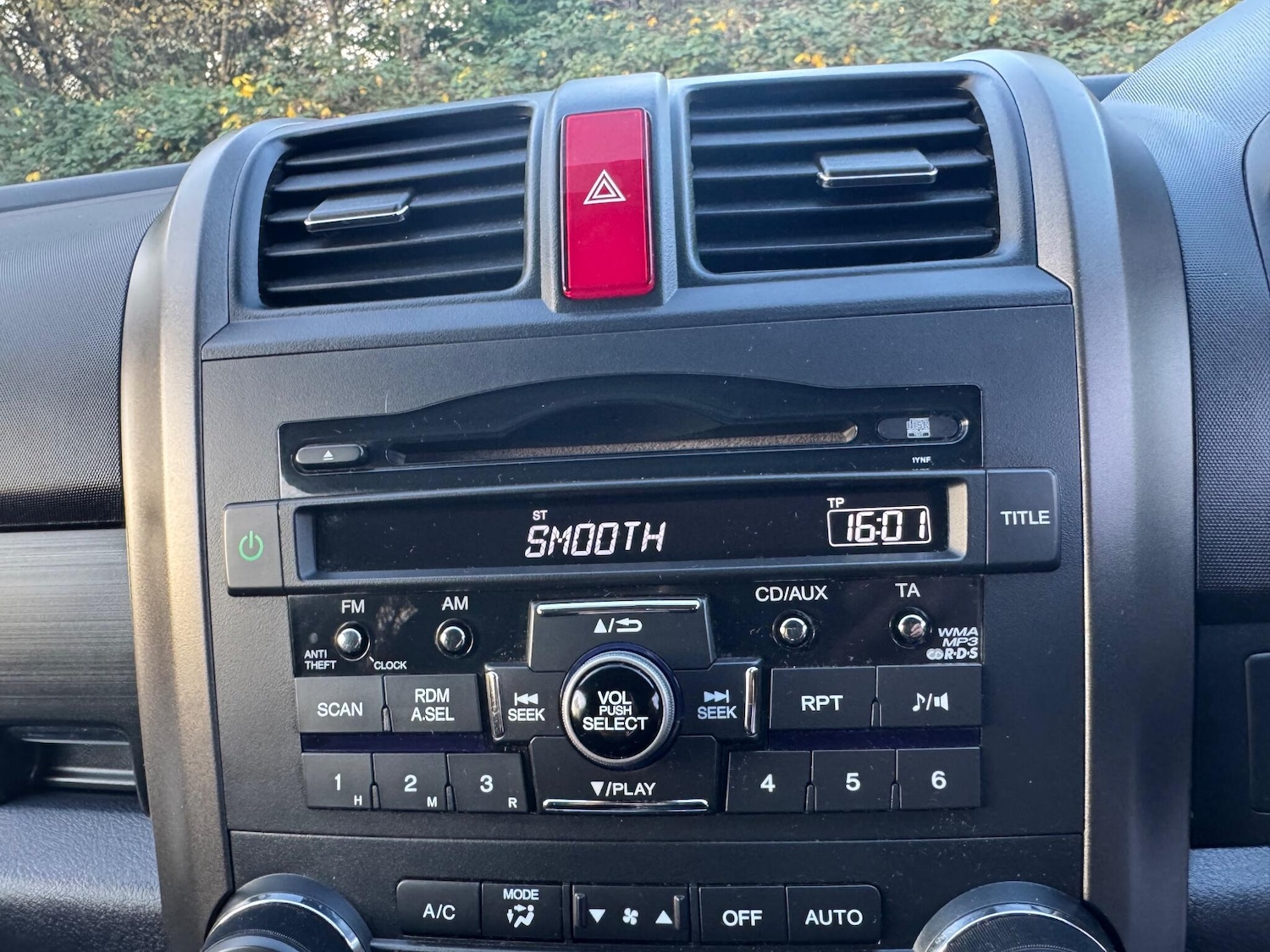 Used Honda CR-V 2011 for sale - 76561027: Photo 17