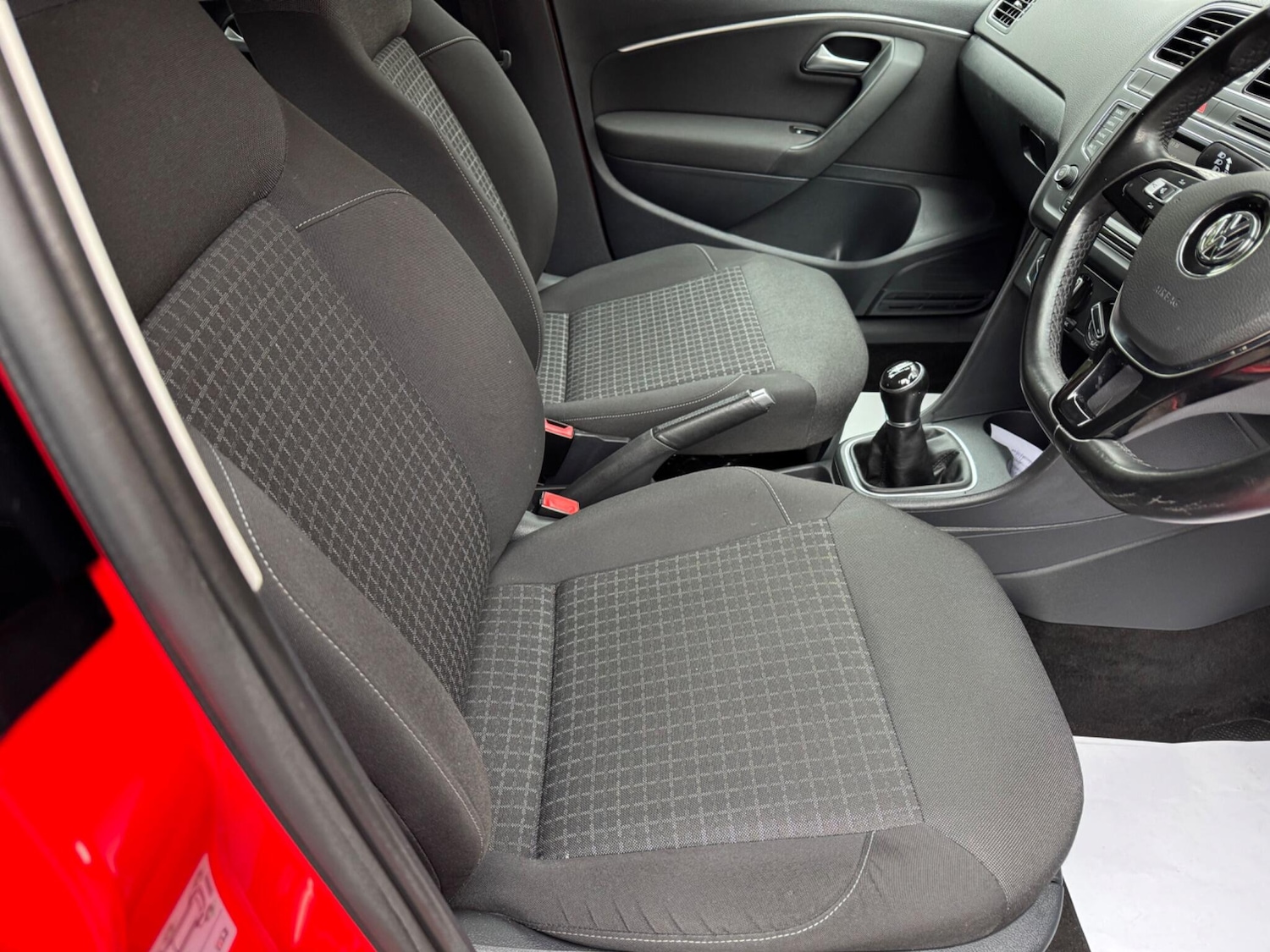 Used Volkswagen Polo 2014 for sale - 76227814: Photo 12