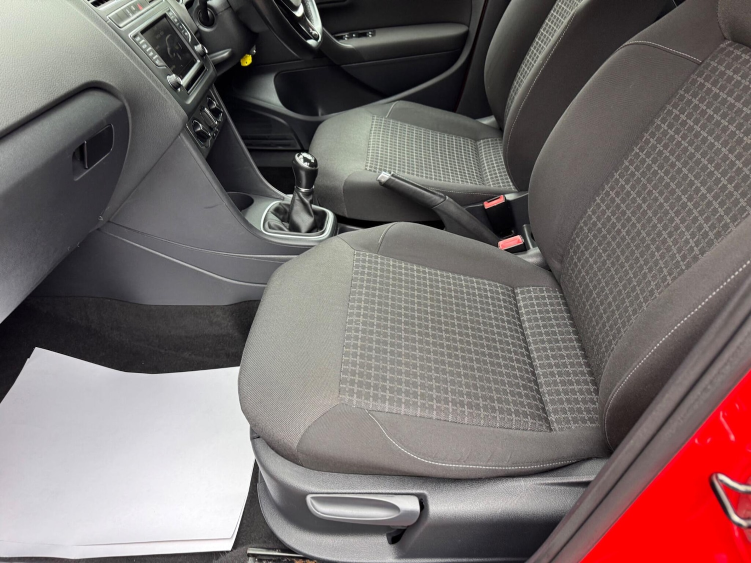 Used Volkswagen Polo 2014 for sale - 76227814: Photo 13