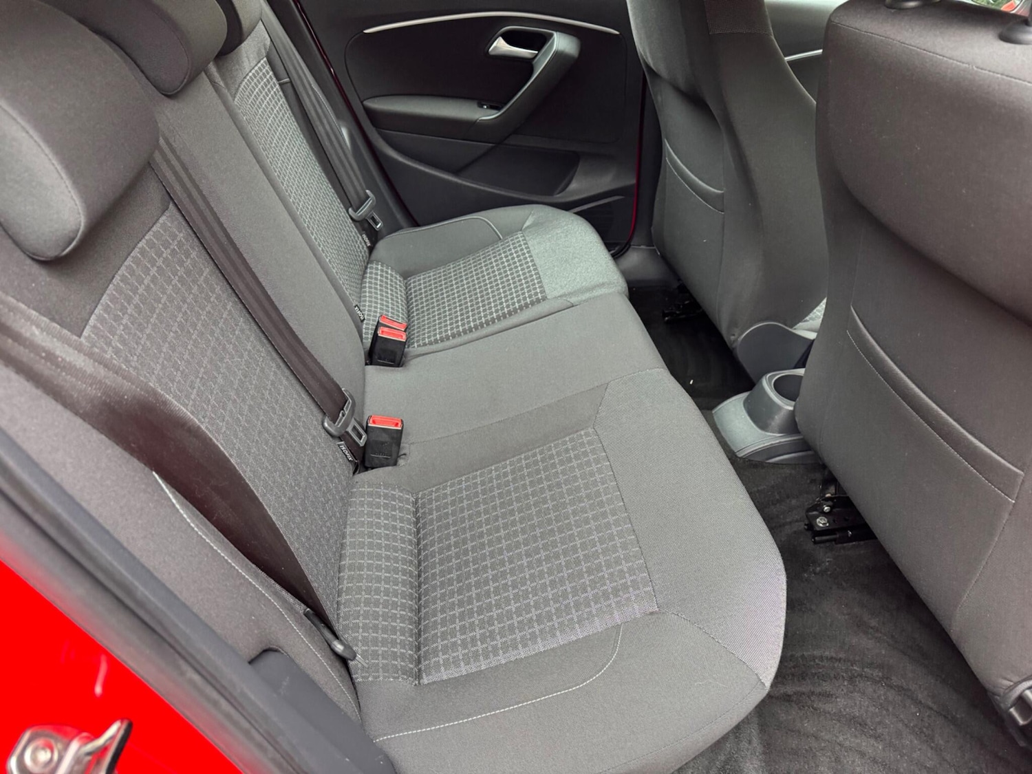 Used Volkswagen Polo 2014 for sale - 76227814: Photo 14