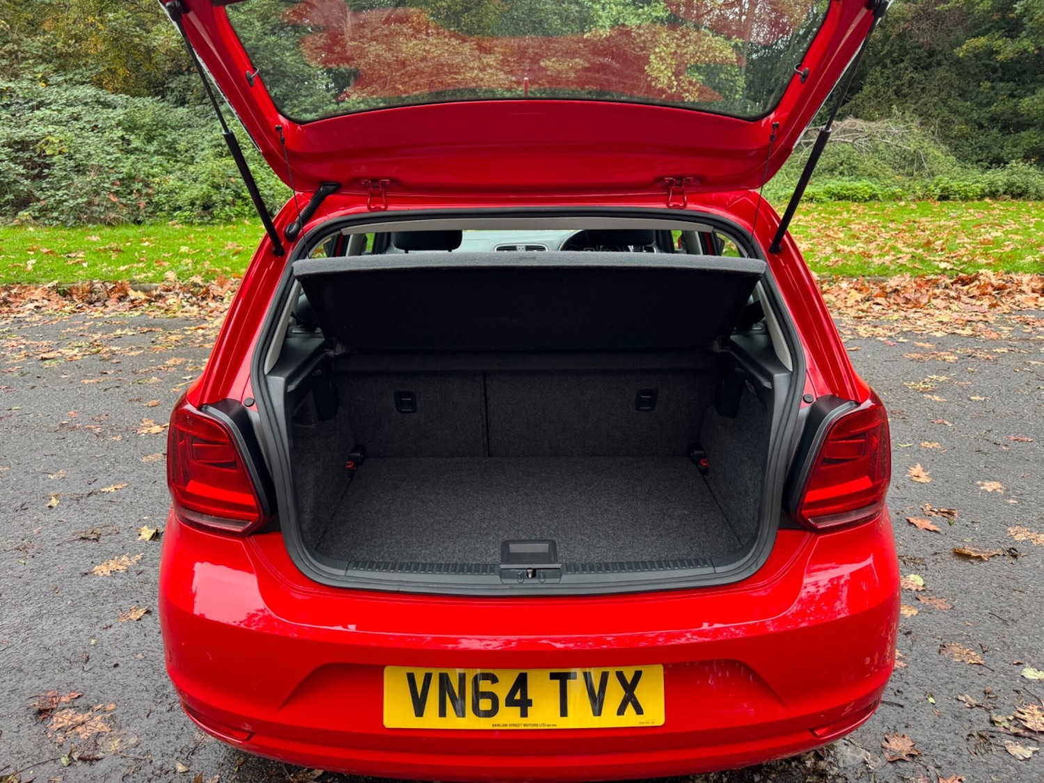 Used Volkswagen Polo 2014 for sale - 76227814: Photo 33