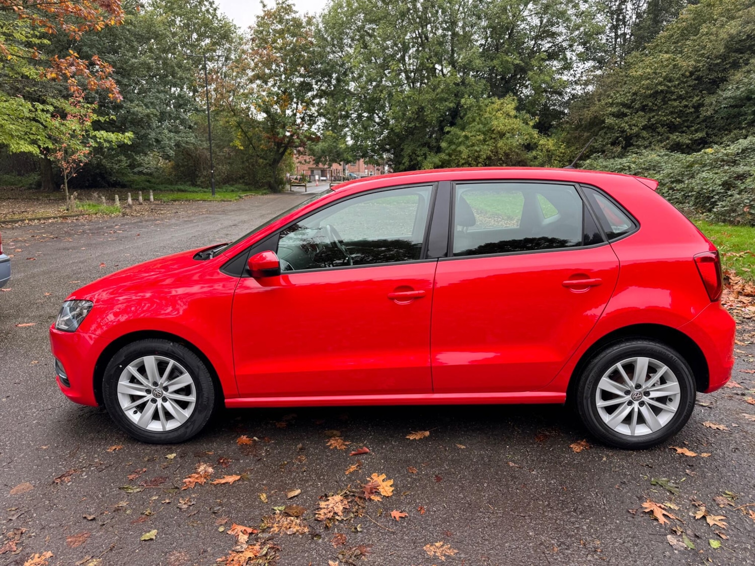 Used Volkswagen Polo 2014 for sale - 76227814: Photo 5