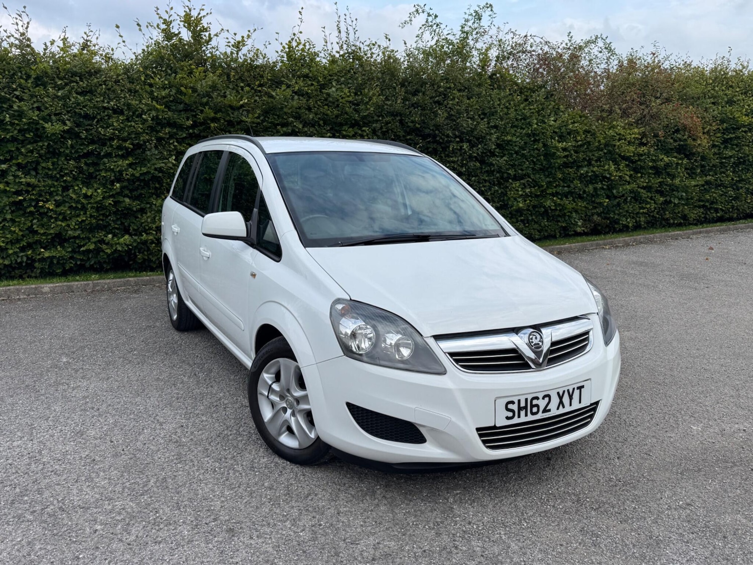 Used Vauxhall Zafira 2012 for sale - 76095152: Photo 1