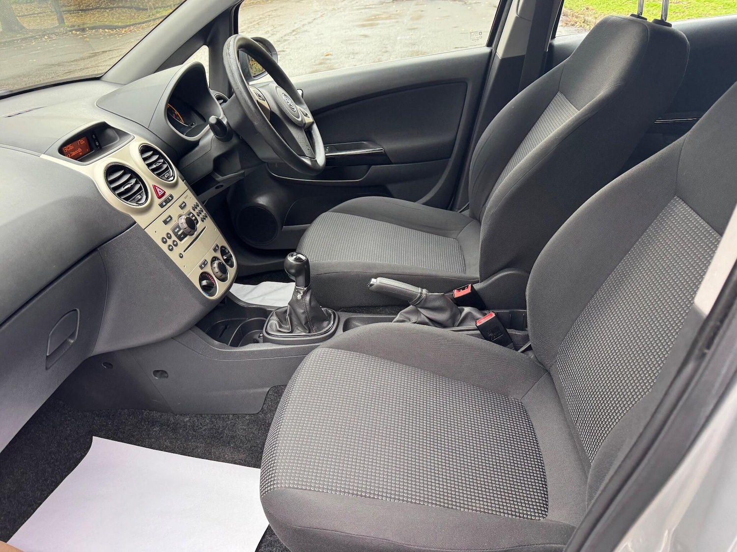 Used Vauxhall Corsa 2010 for sale - 76513386: Photo 23