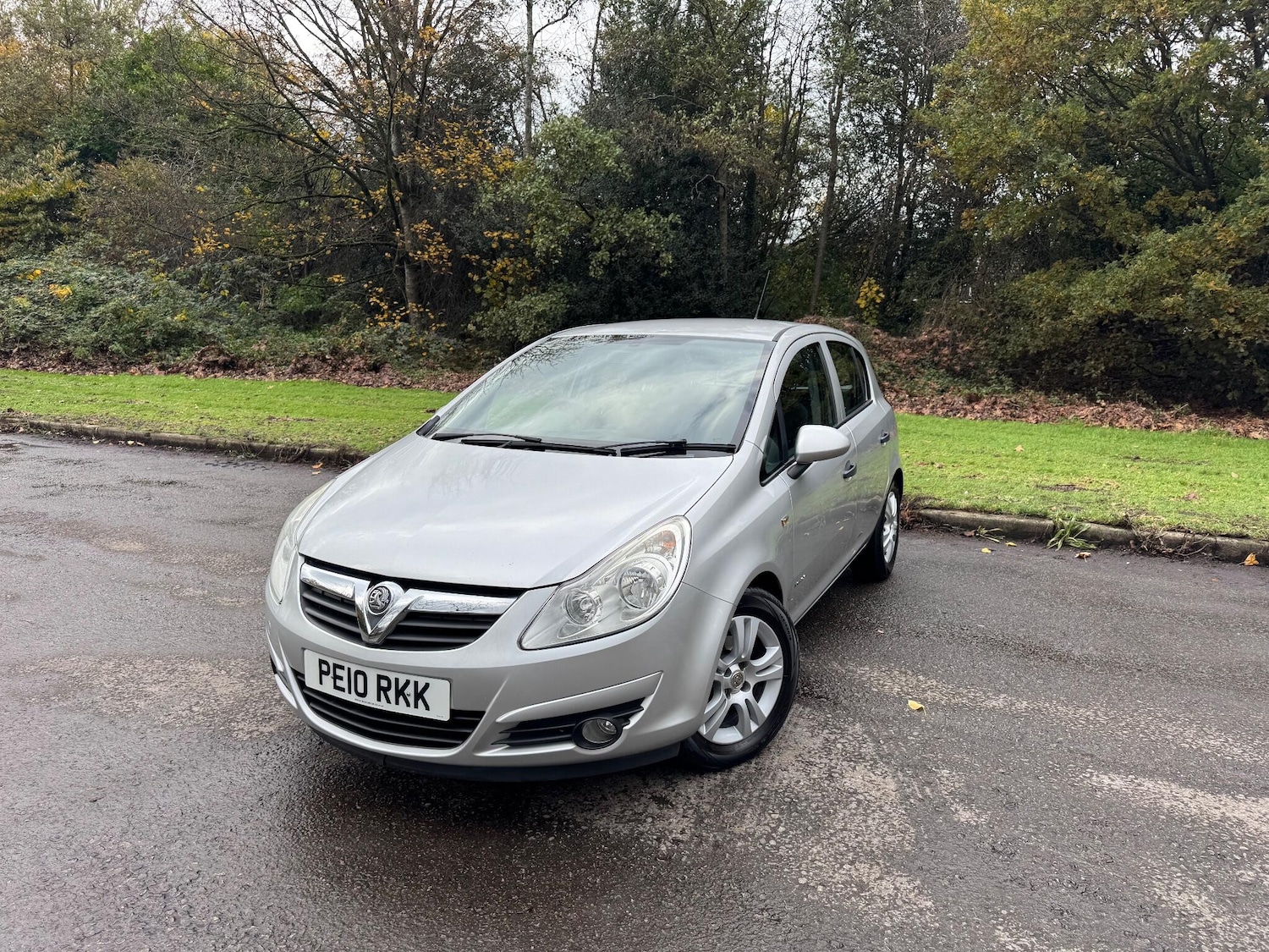 Used Vauxhall Corsa 2010 for sale - 76513386: Photo 3