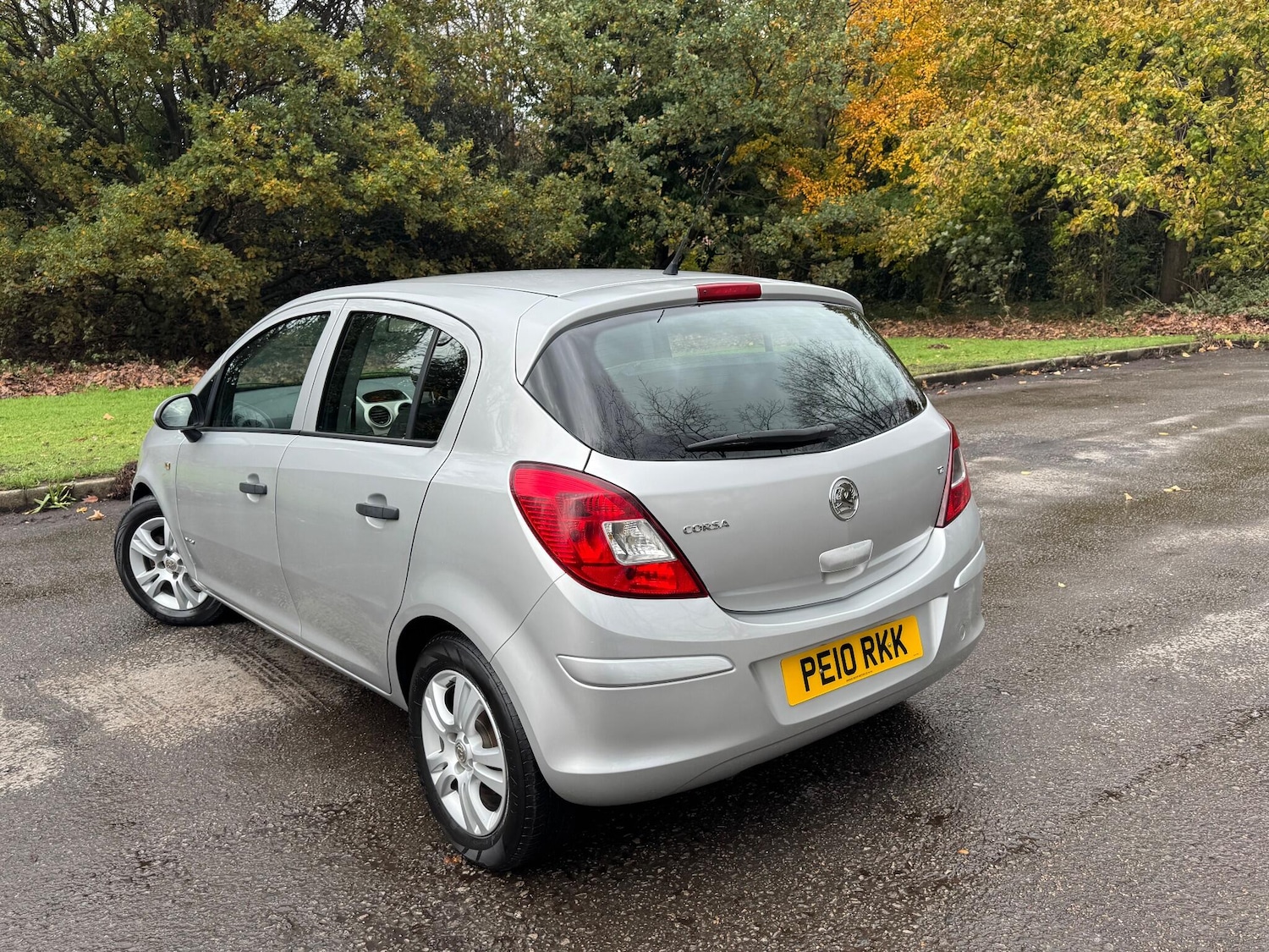 Used Vauxhall Corsa 2010 for sale - 76513386: Photo 4