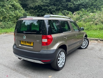 Used Skoda Yeti 2011 for sale - 75940300: Photo