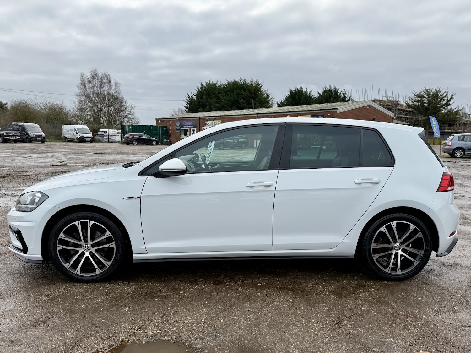 Used Volkswagen Golf 2018 for sale - 77632478: Photo 4