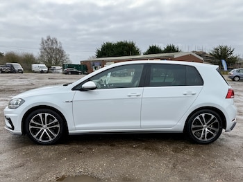 Used Volkswagen Golf 2018 for sale - 77632478: Photo