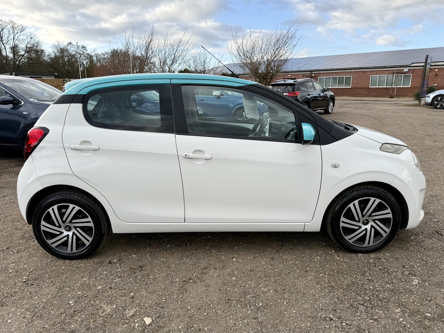 Used Citroen C1 2015 for sale - 78060542: Photo 8