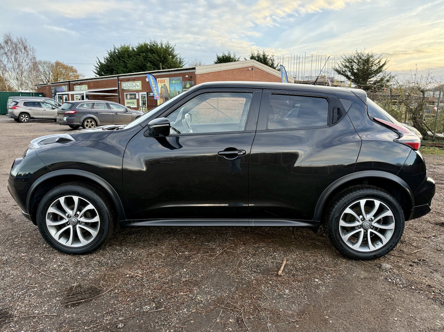 Used Nissan Juke 2015 for sale - 76859141: Photo 4