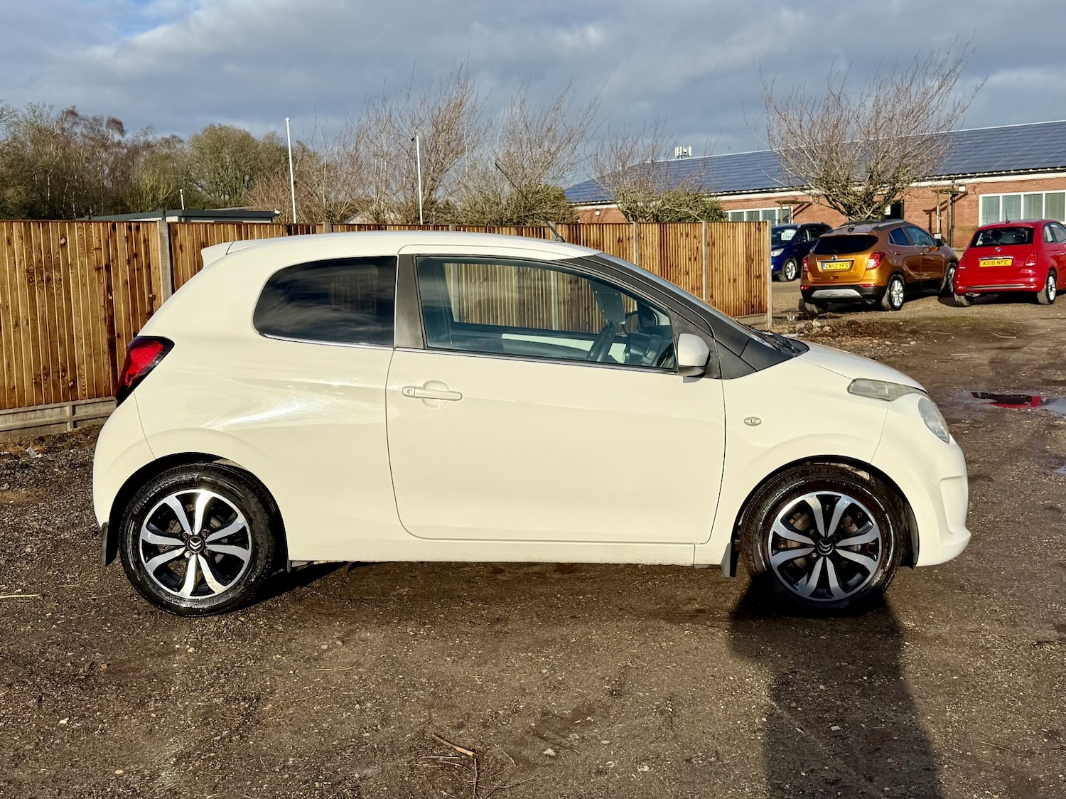 Used Citroen C1 2014 for sale - 77251256: Photo 8