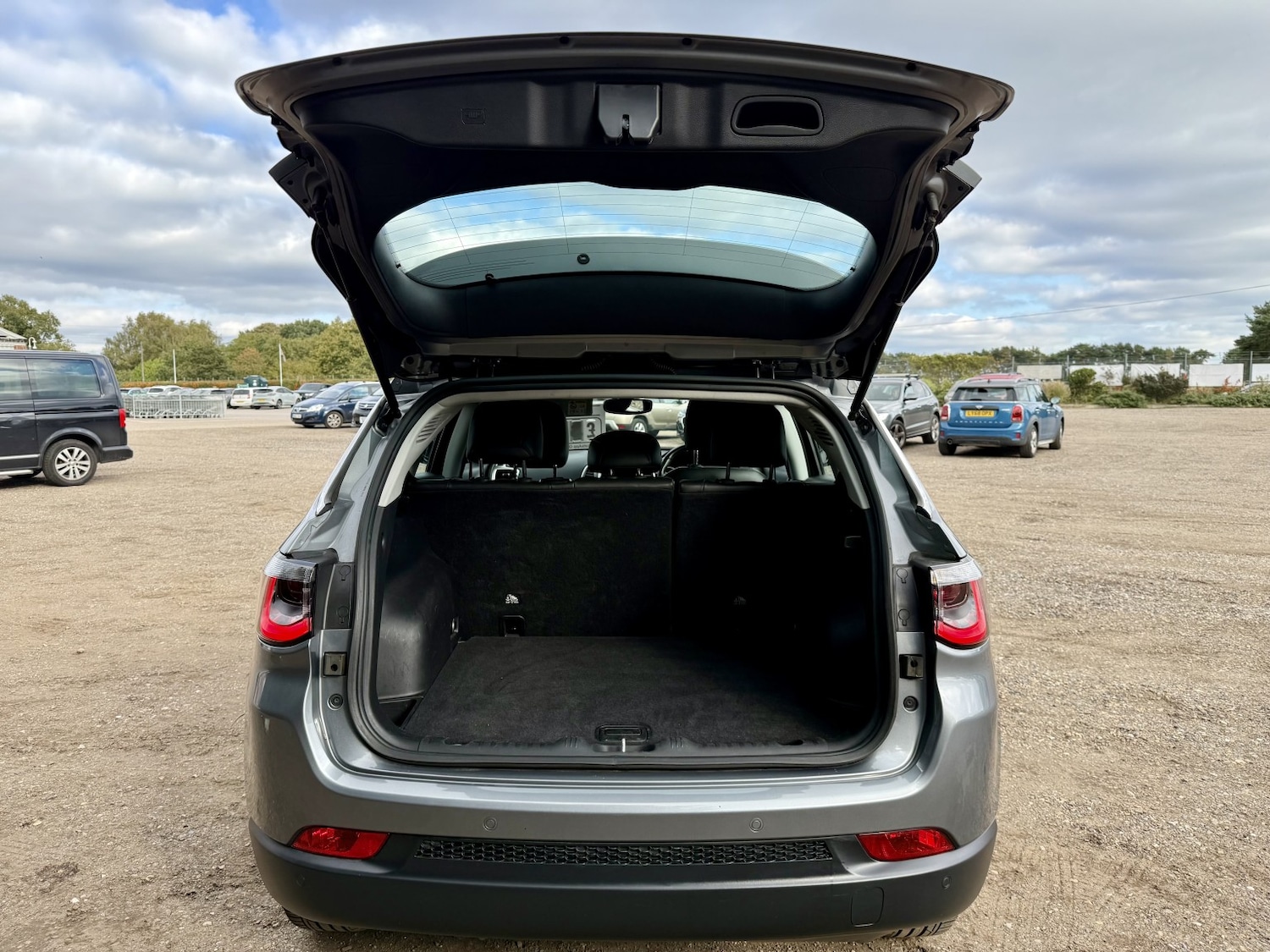 Used Jeep Compass 2019 for sale - 77166123: Photo 10