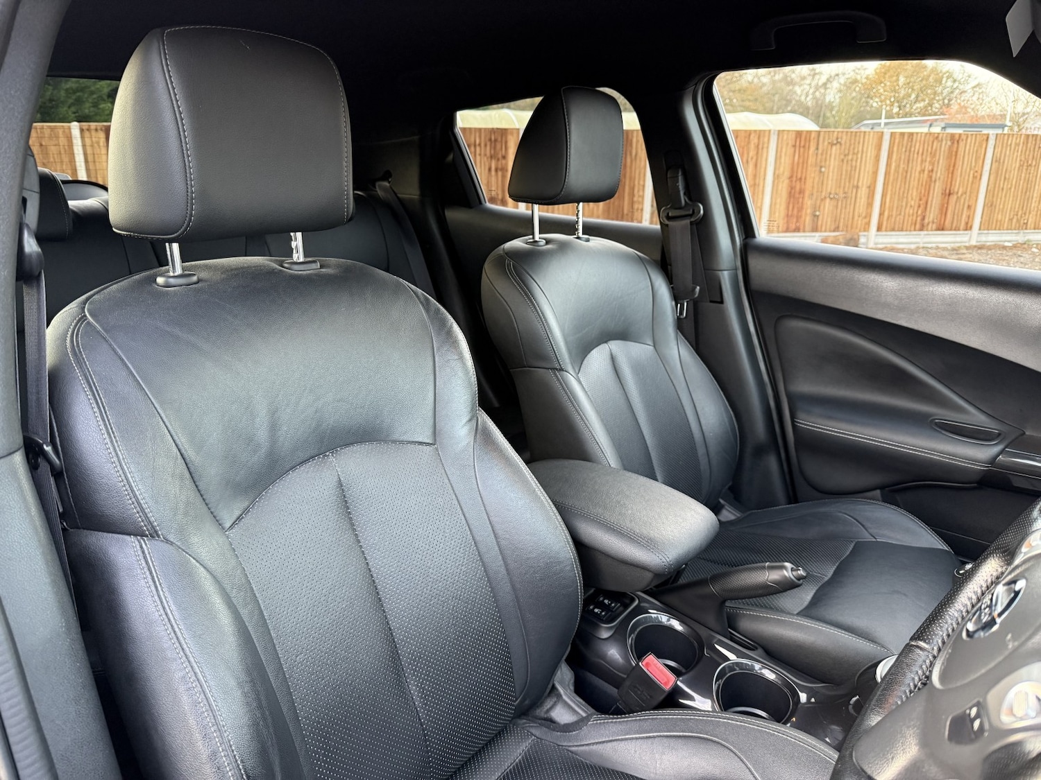 Used Nissan Juke 2015 for sale - 77173200: Photo 16