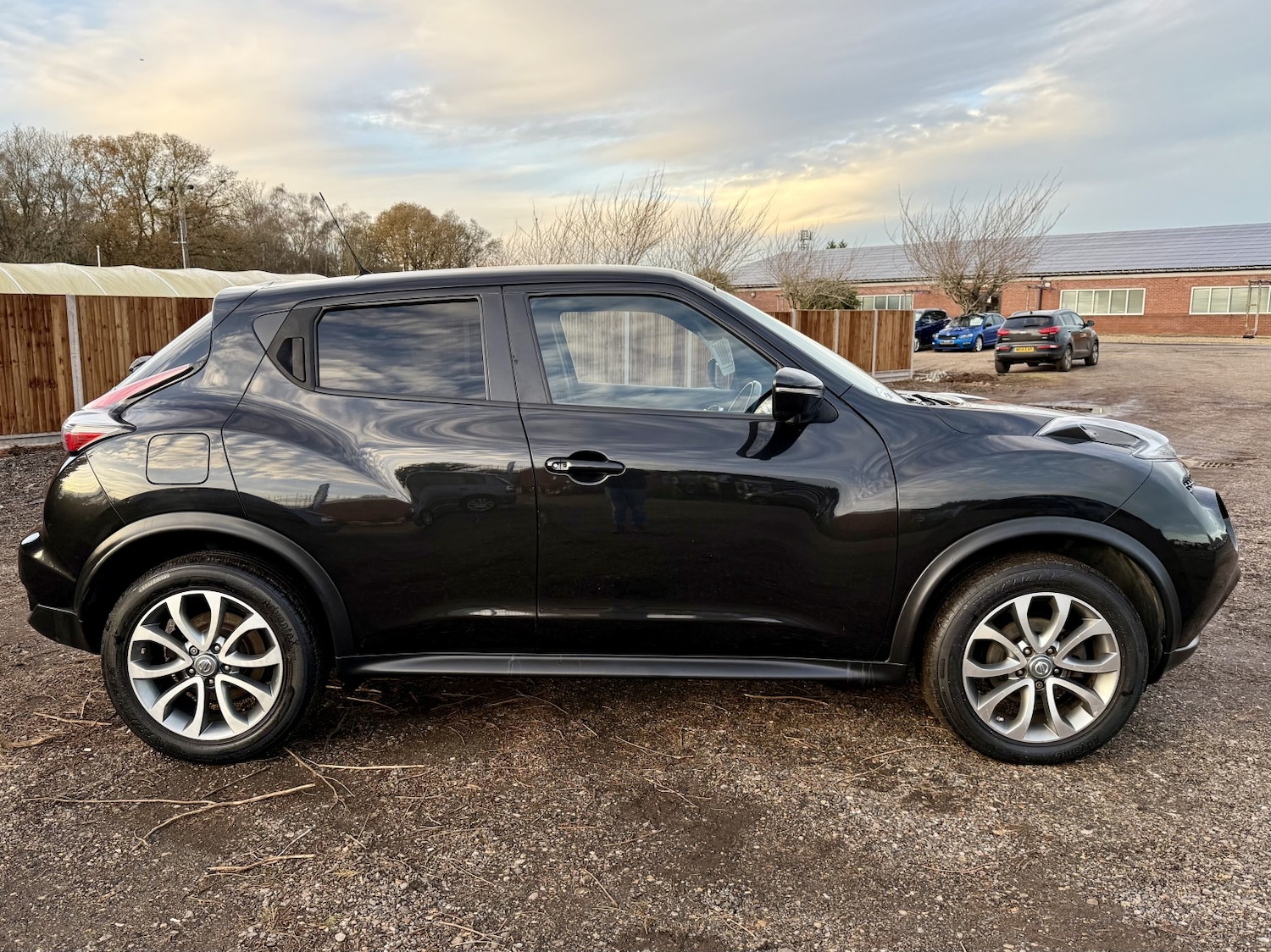 Used Nissan Juke 2015 for sale - 77173200: Photo 8