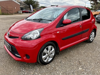 Used Toyota AYGO 2014 for sale - 79335564: Photo