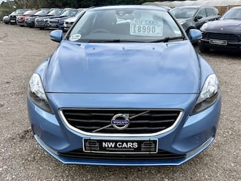 Used Volvo V40 2016 for sale - 79687384: Photo