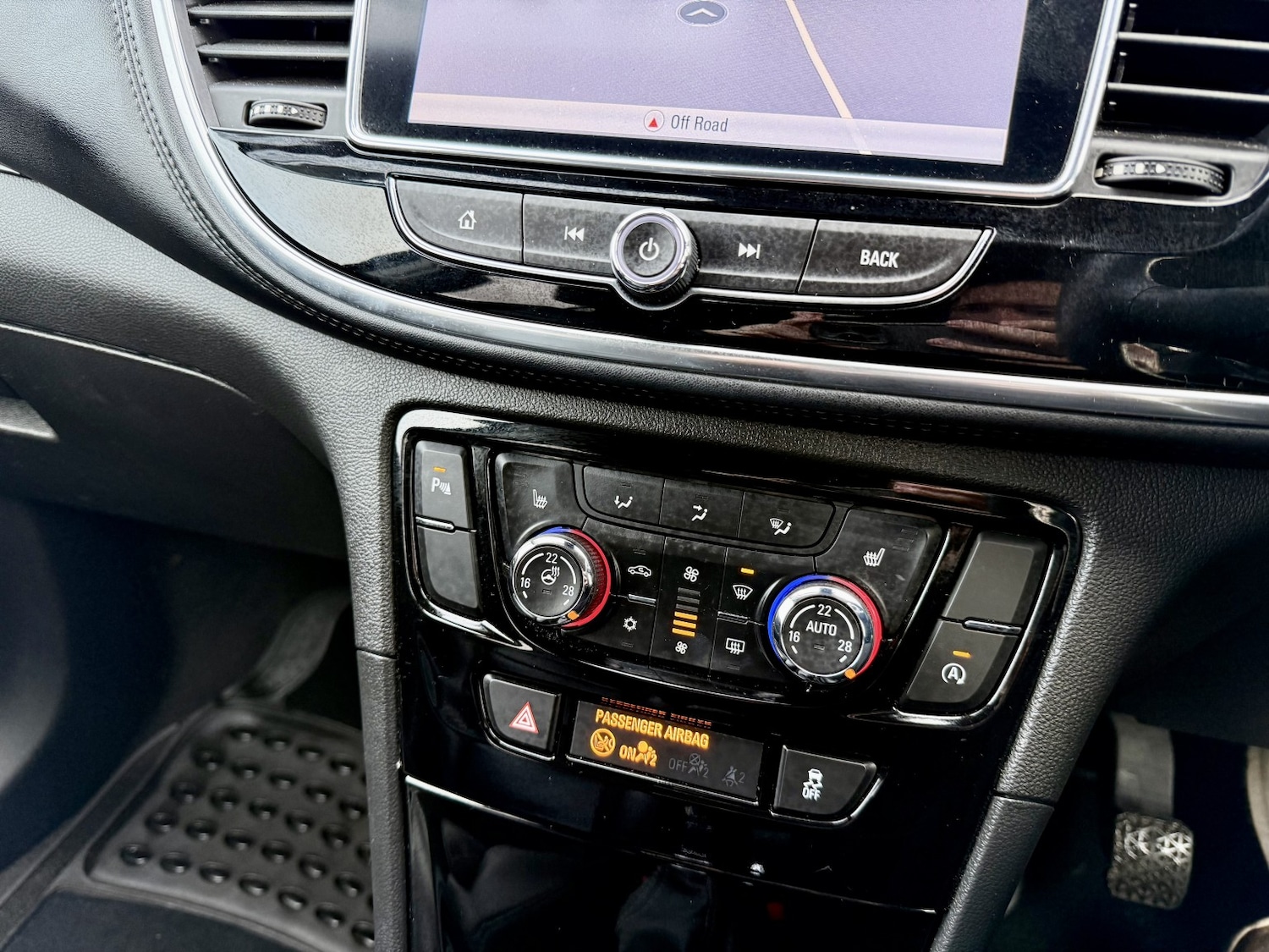 Used Vauxhall Mokka X 2017 for sale - 77241926: Photo 19