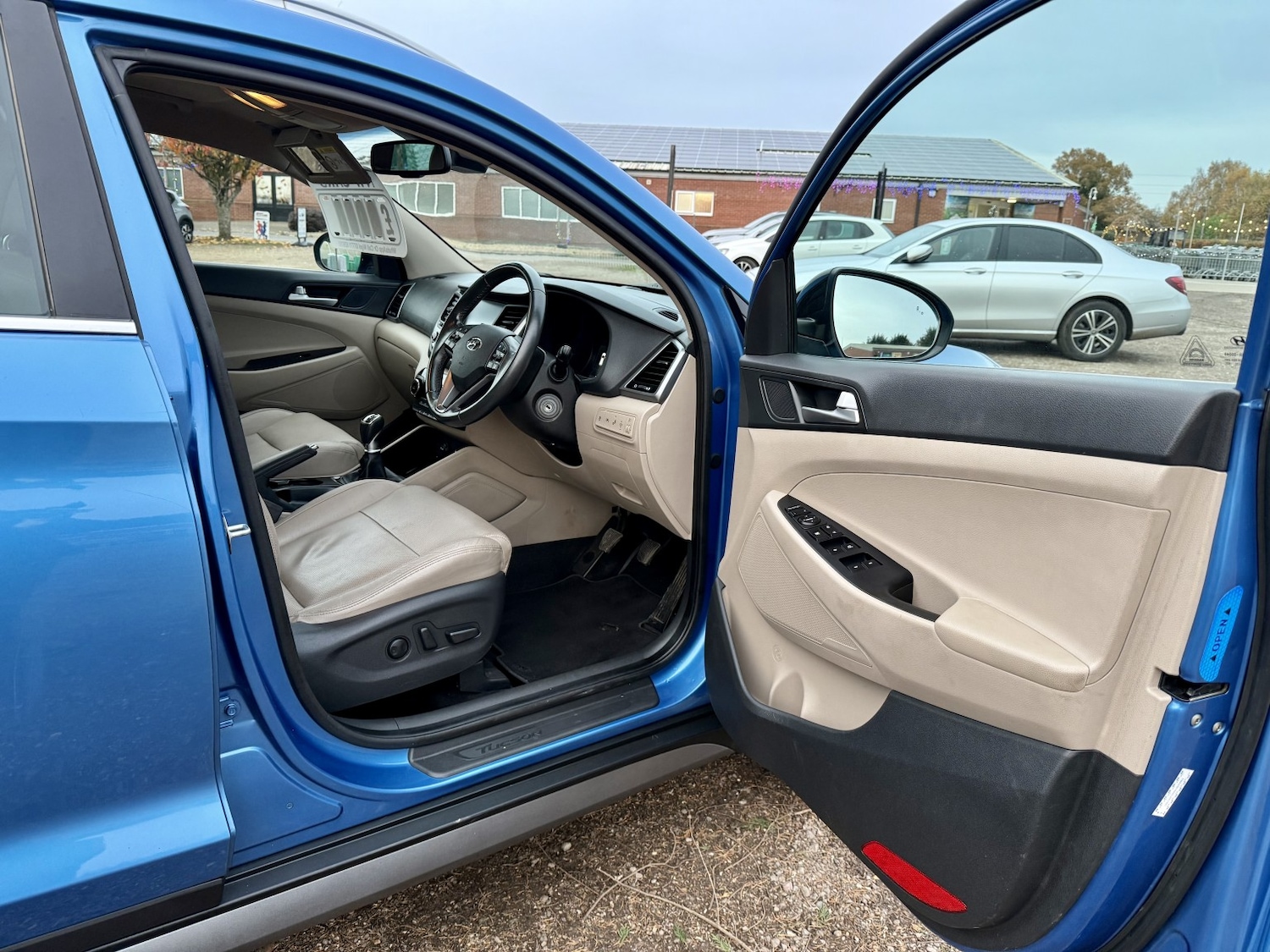 Used Hyundai TUCSON 2016 for sale - 76531200: Photo 16