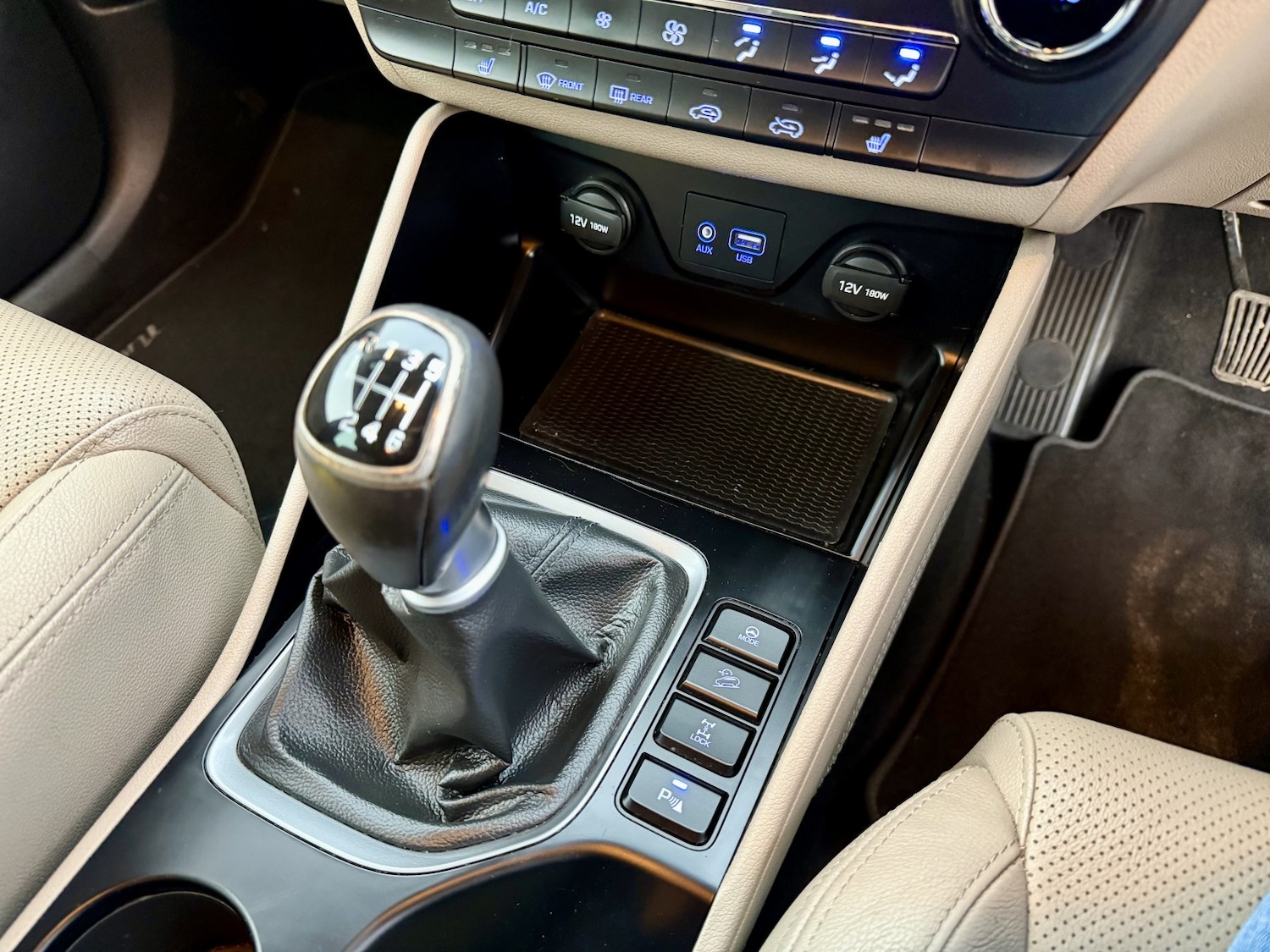 Used Hyundai TUCSON 2016 for sale - 76531200: Photo 27