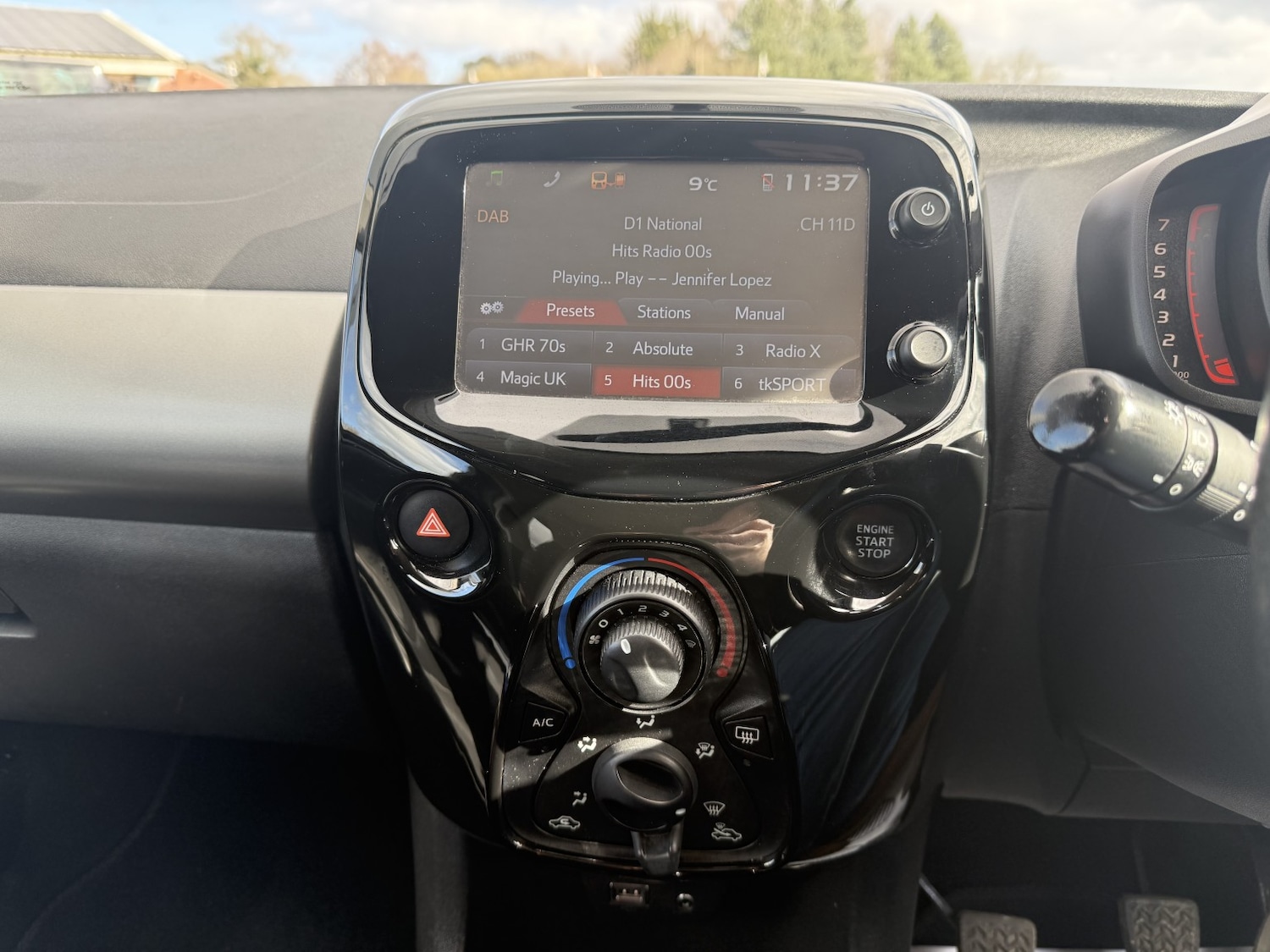 Used Peugeot 108 2015 for sale - 77836811: Photo 20