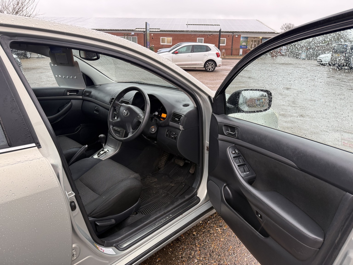 Used Toyota Avensis 2006 for sale - 77342699: Photo 14