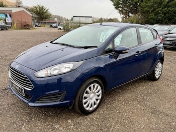 Used Ford Fiesta 2015 for sale - 78213657: Photo
