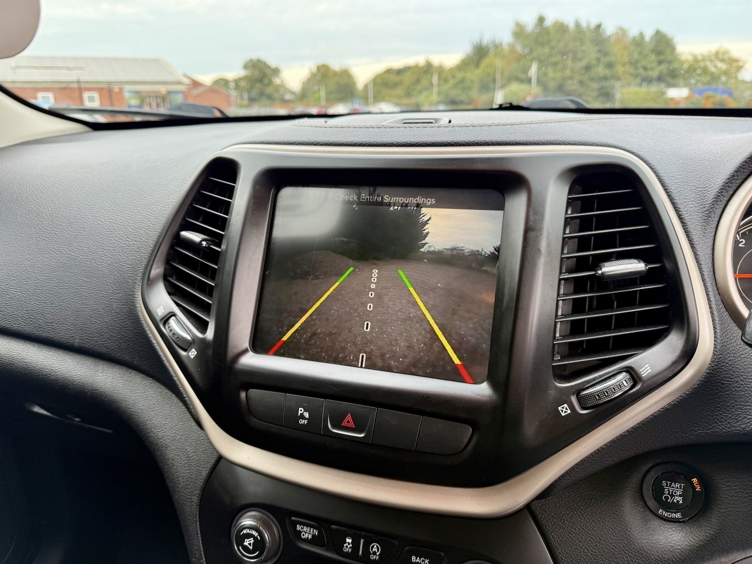 Used Jeep Cherokee 2014 for sale - 76156715: Photo 22