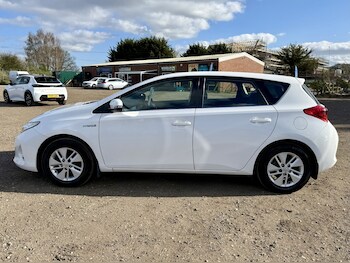 Used Toyota Auris 2013 for sale - 78121522: Photo