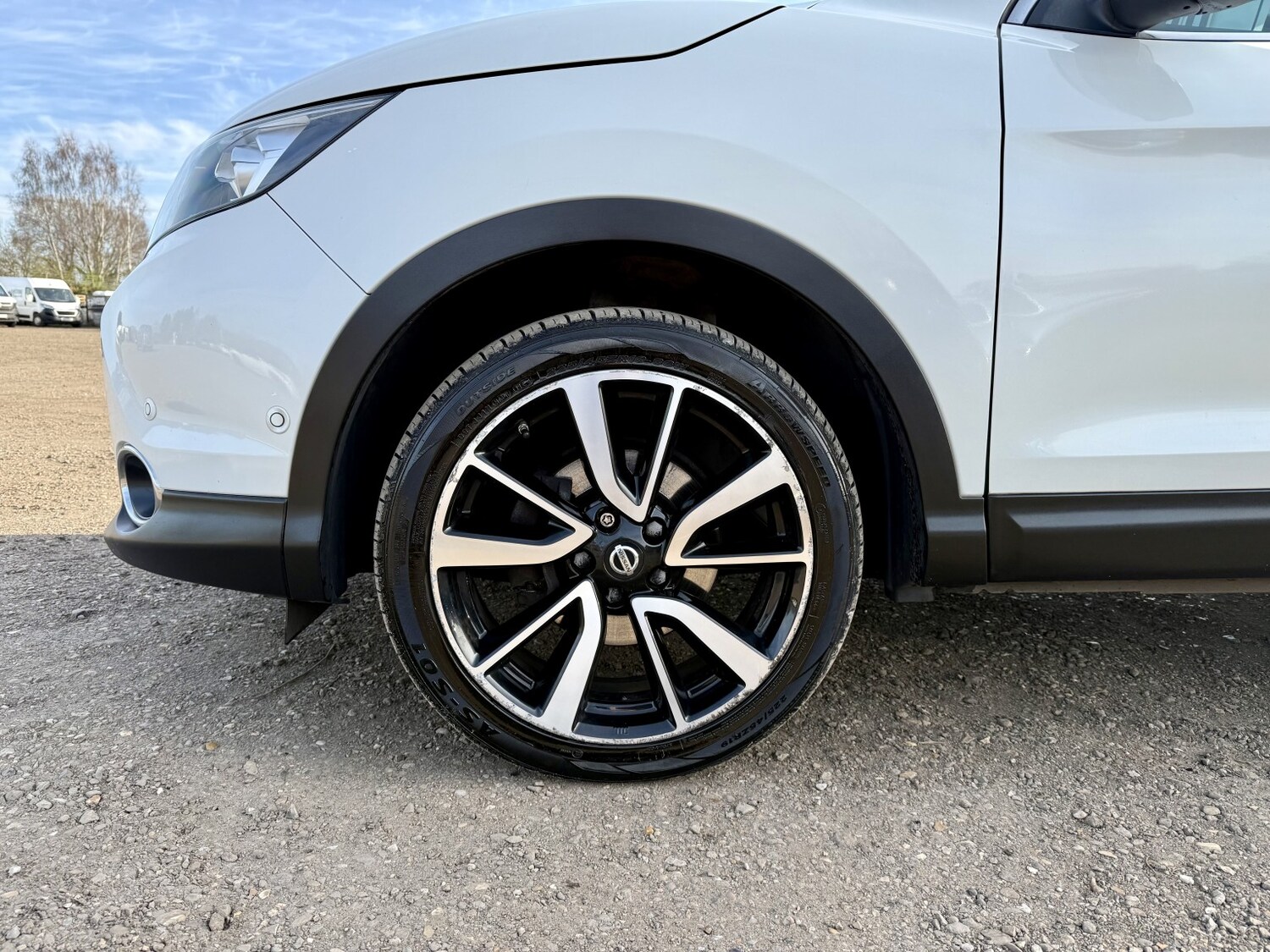 Used Nissan Qashqai 2015 for sale - 77962001: Photo 10