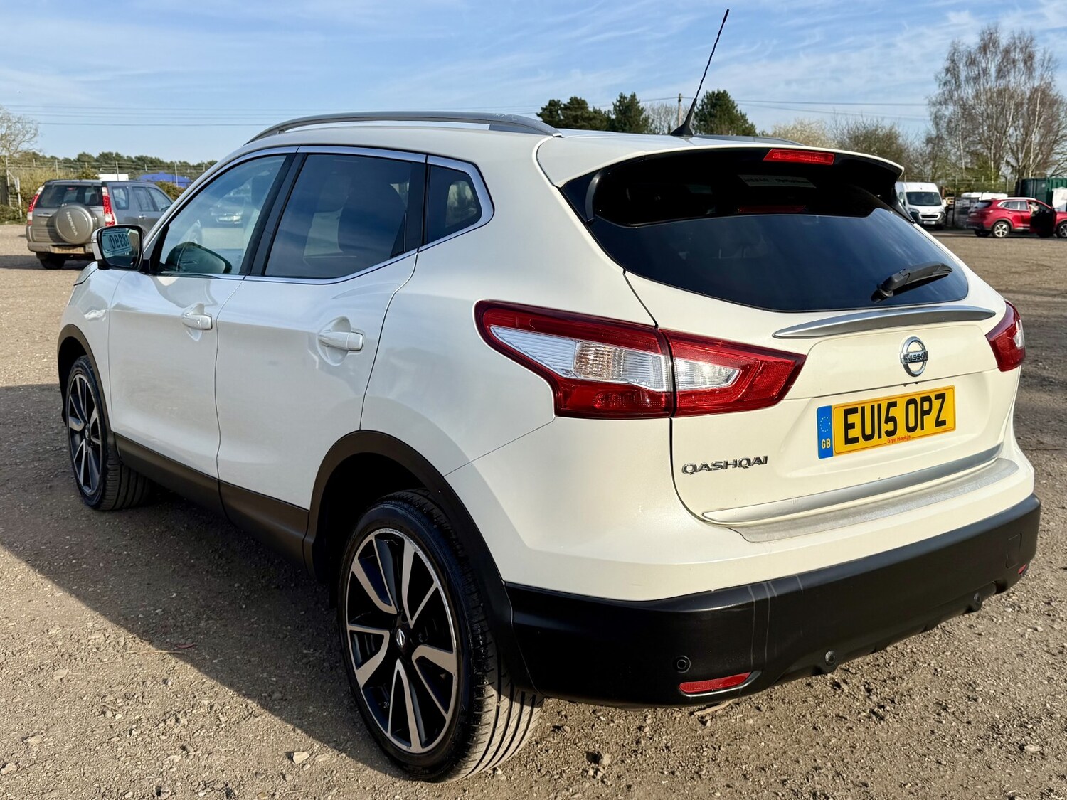 Used Nissan Qashqai 2015 for sale - 77962001: Photo 5