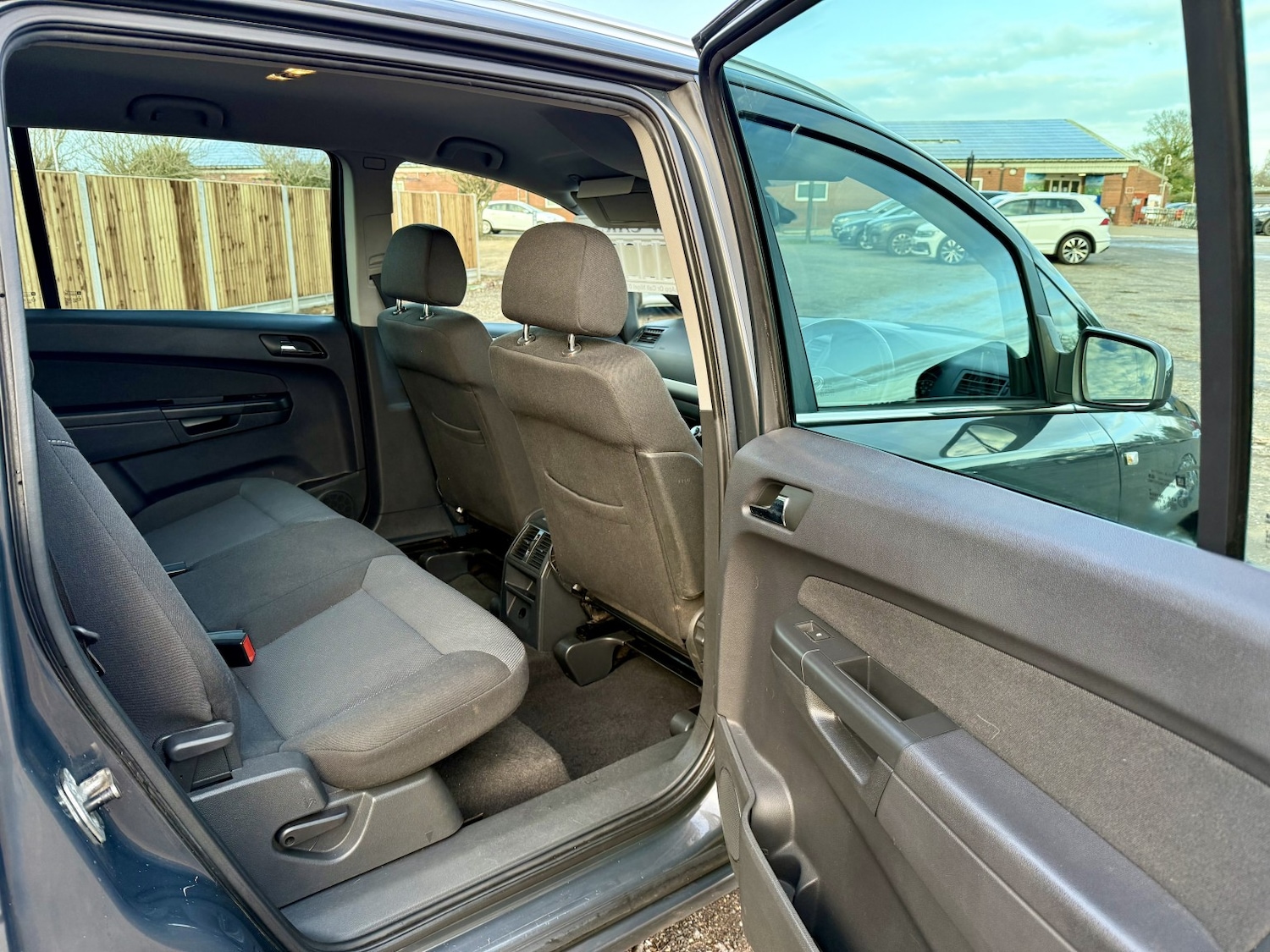 Used Vauxhall Zafira 2013 for sale - 77173135: Photo 12