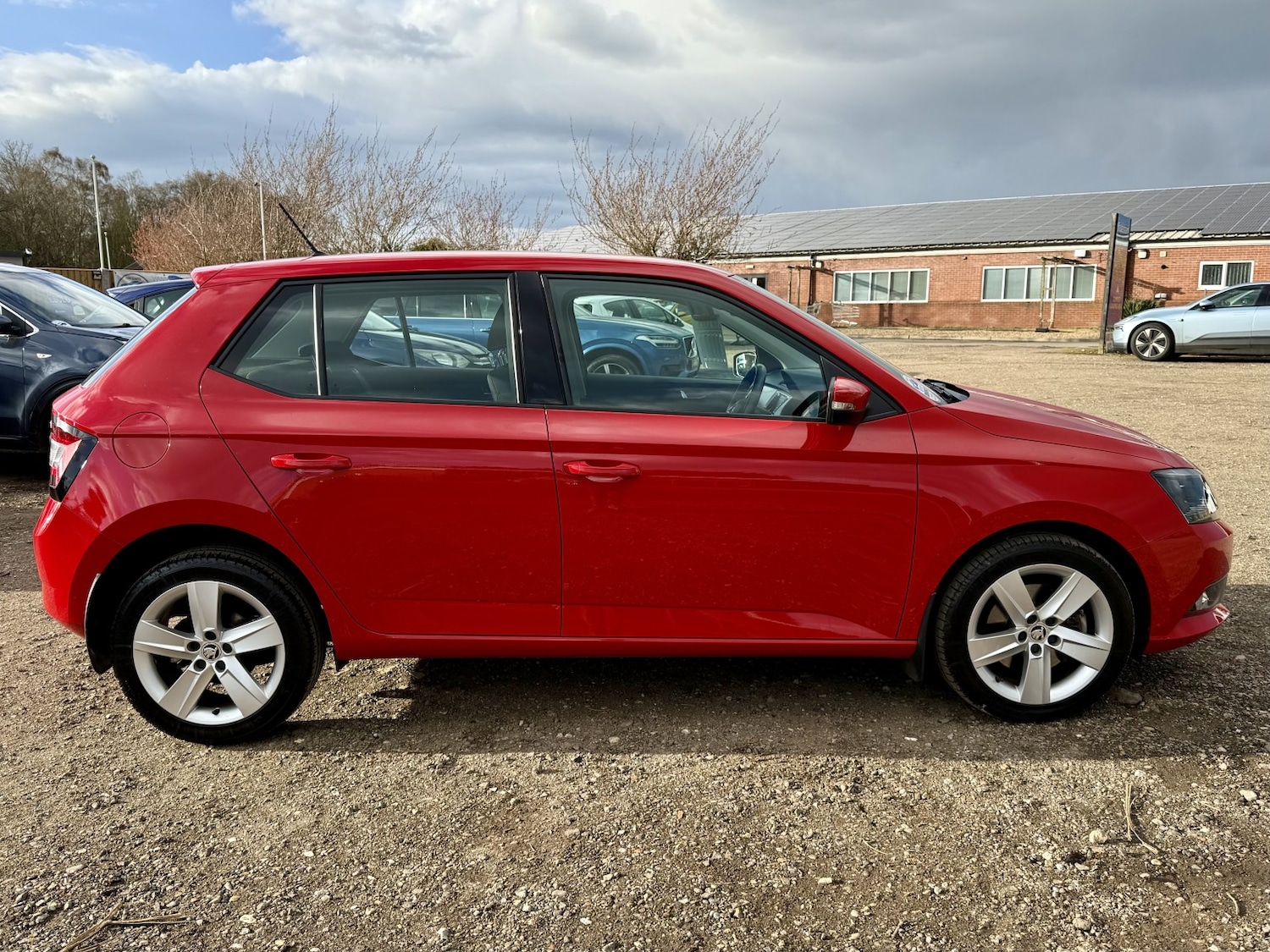 Used Skoda Fabia 2015 for sale - 78060533: Photo 8