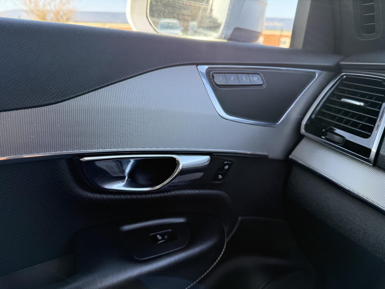 Used Volvo XC90 2016 for sale - 77668514: Photo 27