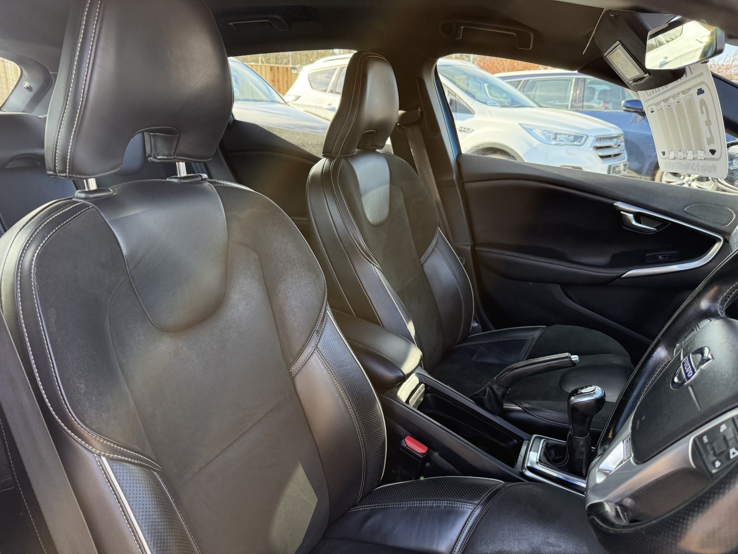 Used Volvo V40 2015 for sale - 78134969: Photo 16