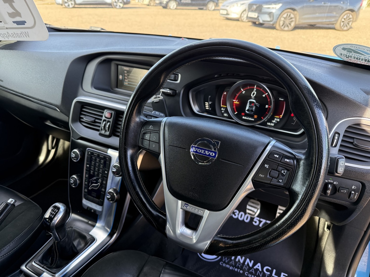 Used Volvo V40 2015 for sale - 78134969: Photo 23