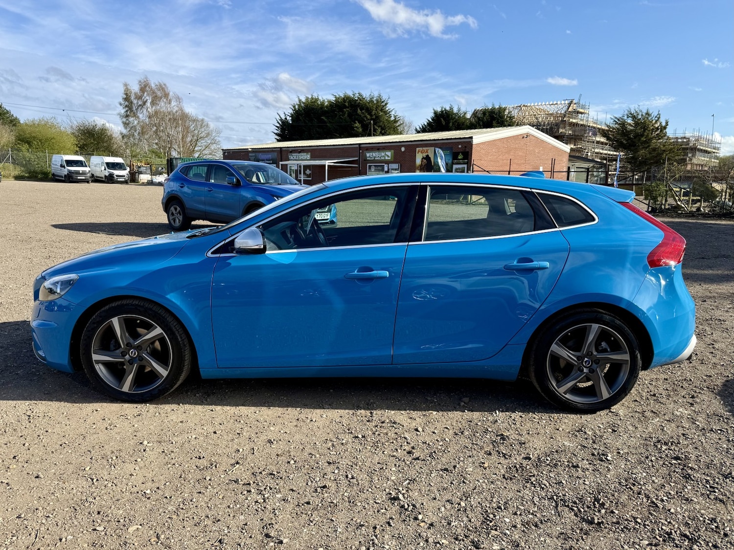 Used Volvo V40 2015 for sale - 78134969: Photo 4