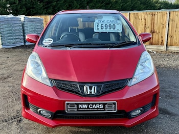 Used Honda Jazz 2013 for sale - 77241933: Photo