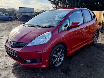 Used Honda Jazz 2013 for sale - 77241933: Photo