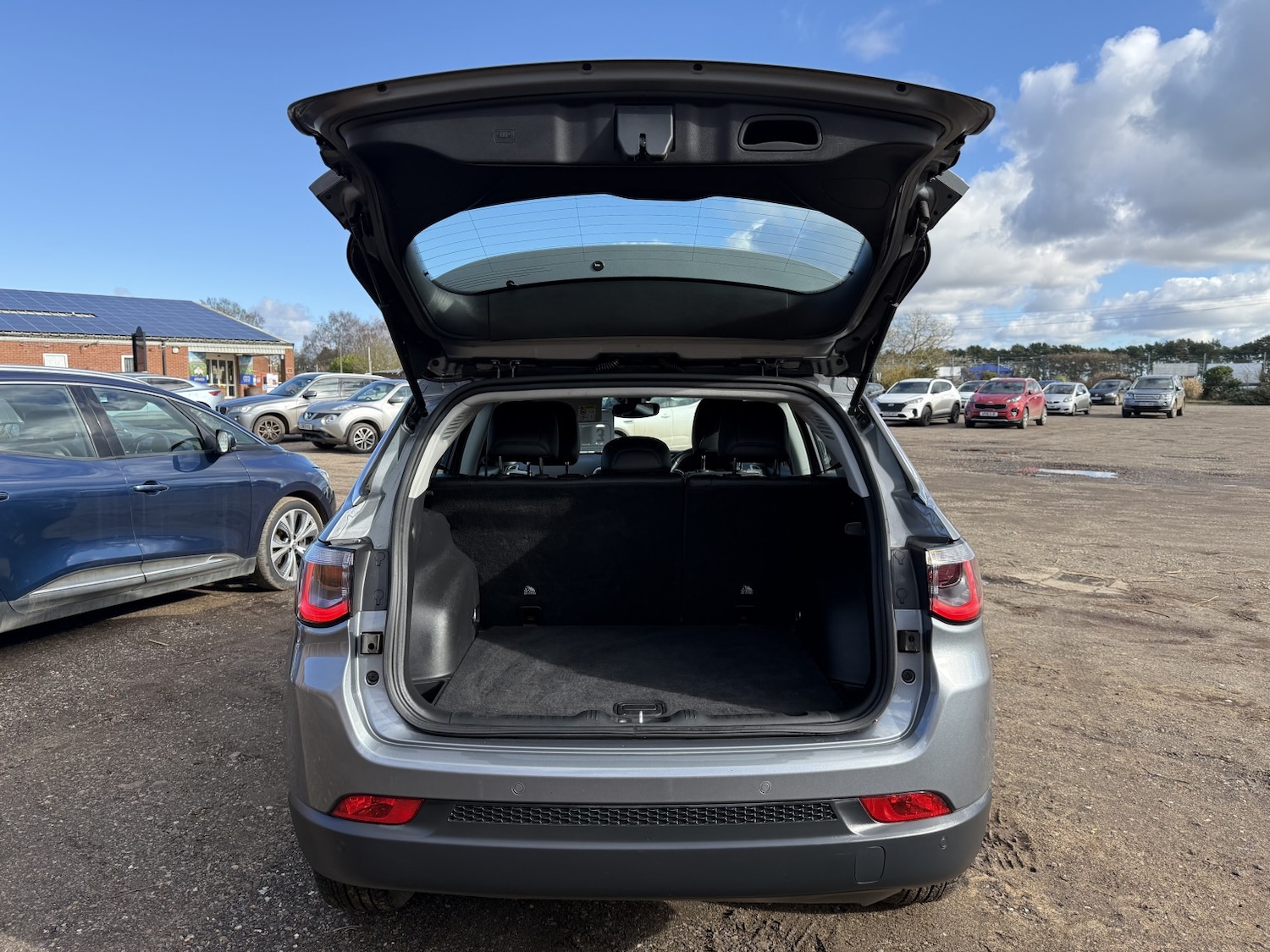 Used Jeep Compass 2019 for sale - 77558580: Photo 12