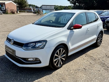 Used Volkswagen Polo 2017 for sale - 78961670: Photo