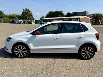 Used Volkswagen Polo 2017 for sale - 78961670: Photo