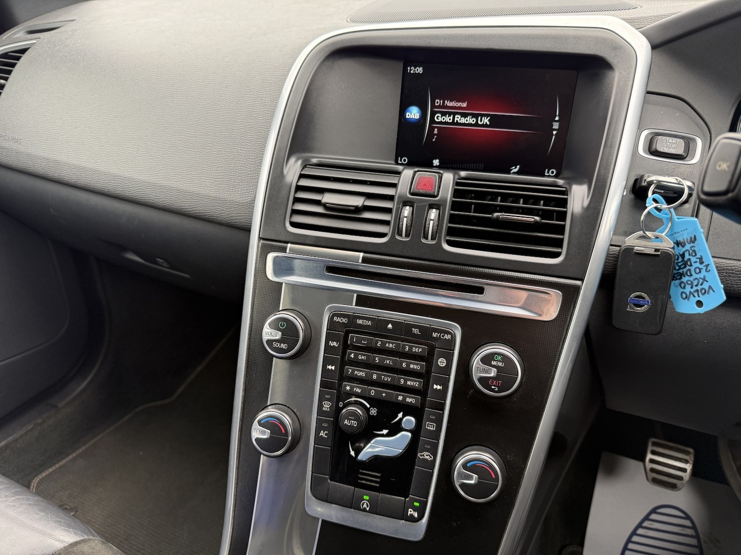 Used Volvo XC60 2015 for sale - 78045485: Photo 21