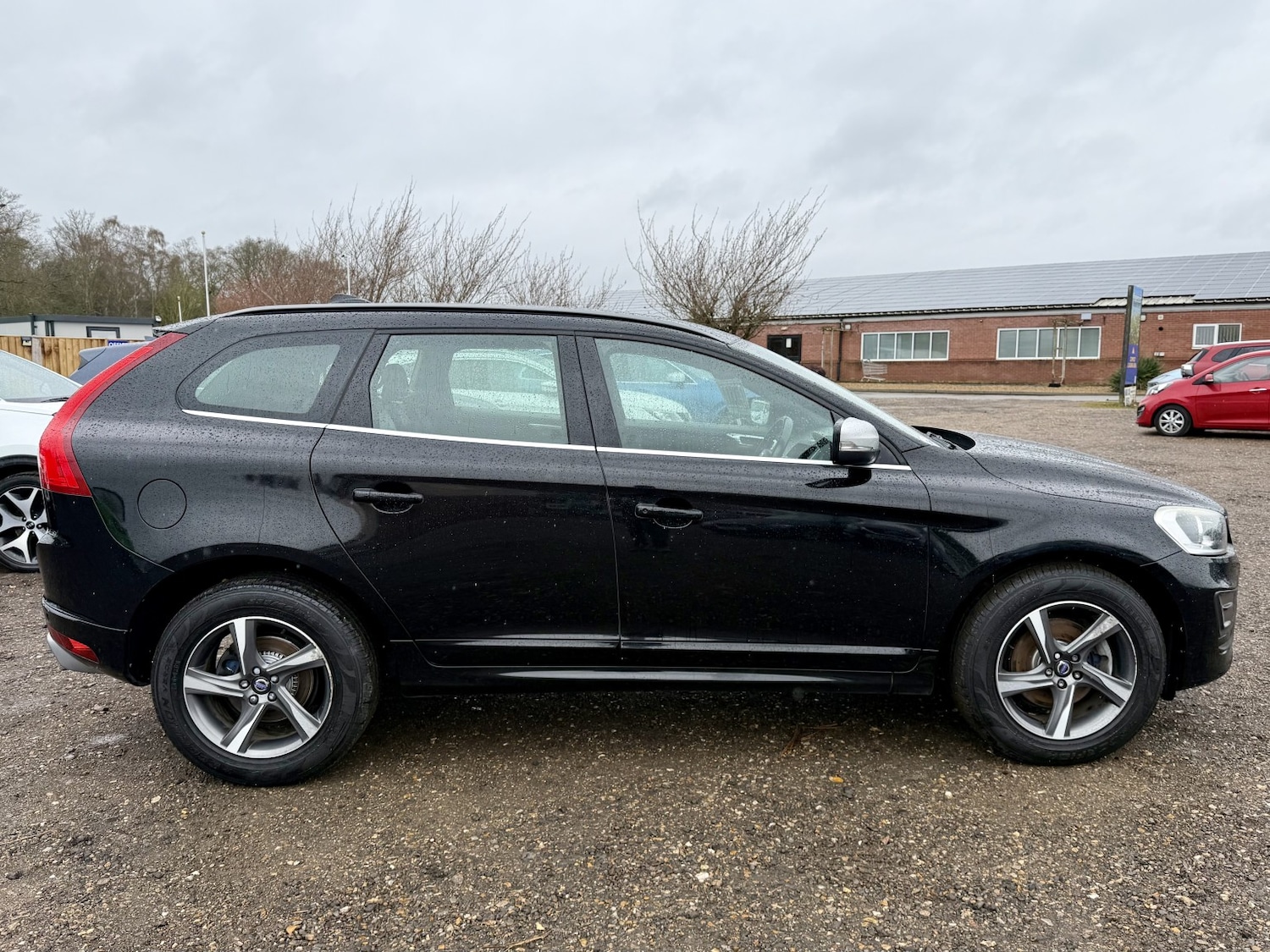 Used Volvo XC60 2015 for sale - 78045485: Photo 8