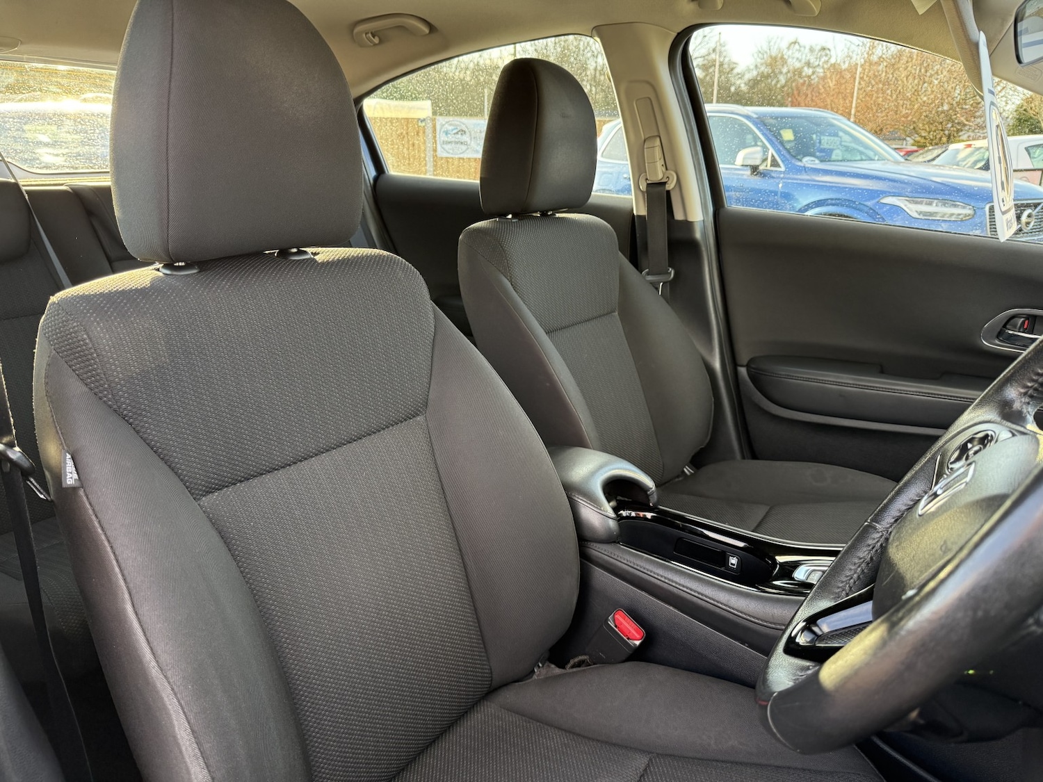 Used Honda HR-V 2015 for sale - 78060530: Photo 16