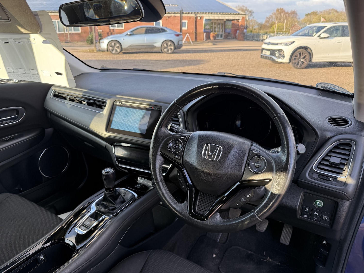 Used Honda HR-V 2015 for sale - 78060530: Photo 17