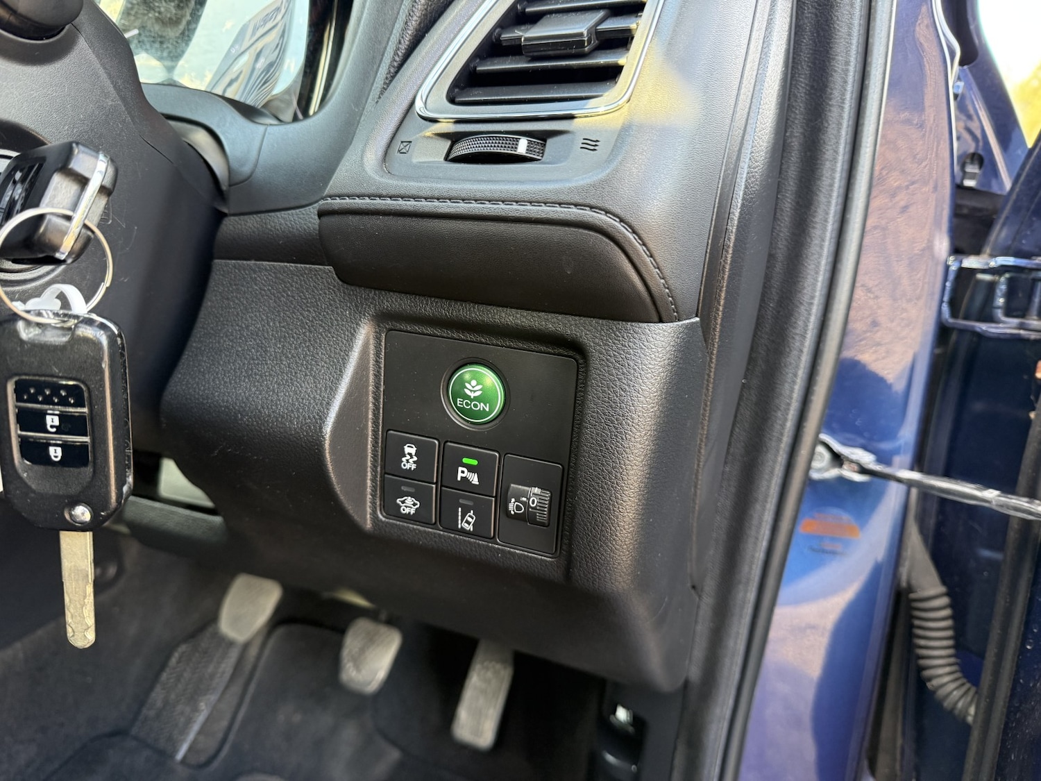 Used Honda HR-V 2015 for sale - 78060530: Photo 22